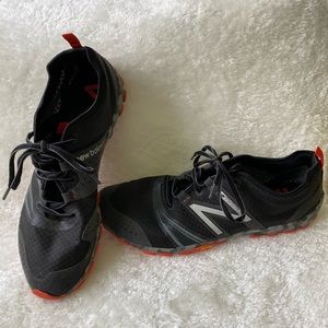 Men’s New Balance Vibram Sneaker